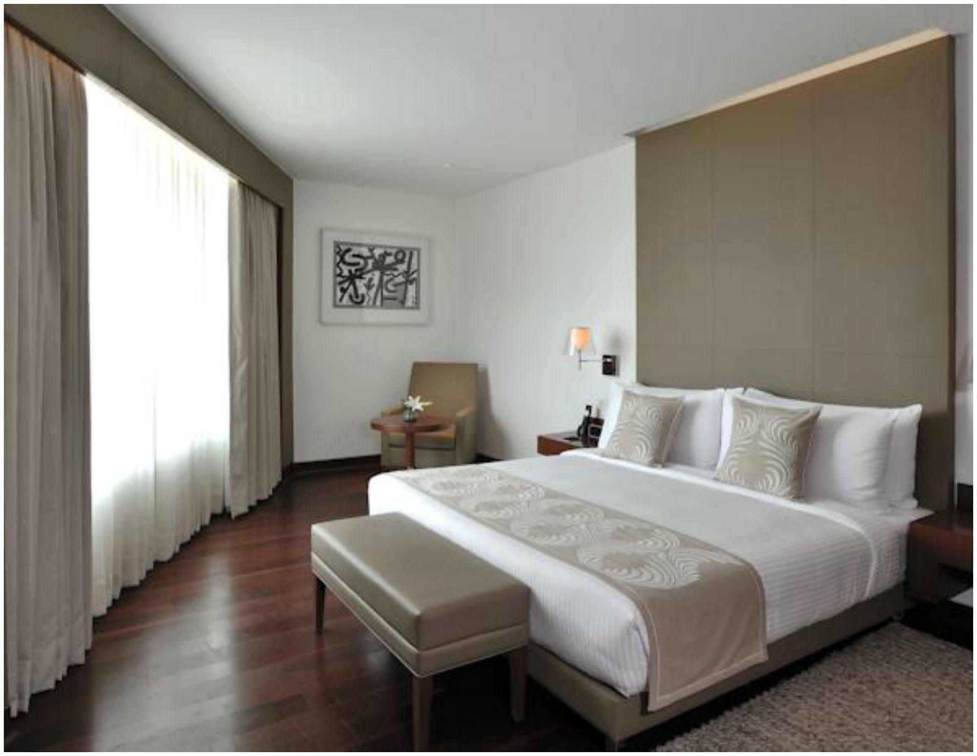 The Anya Hotel-golf Course Road होटल Gurgaon